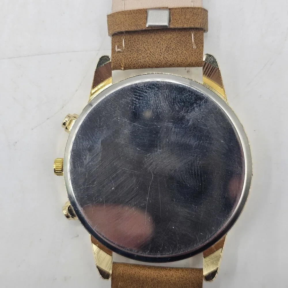 Geneva Mens Watch Brown Leather Band Runs Great